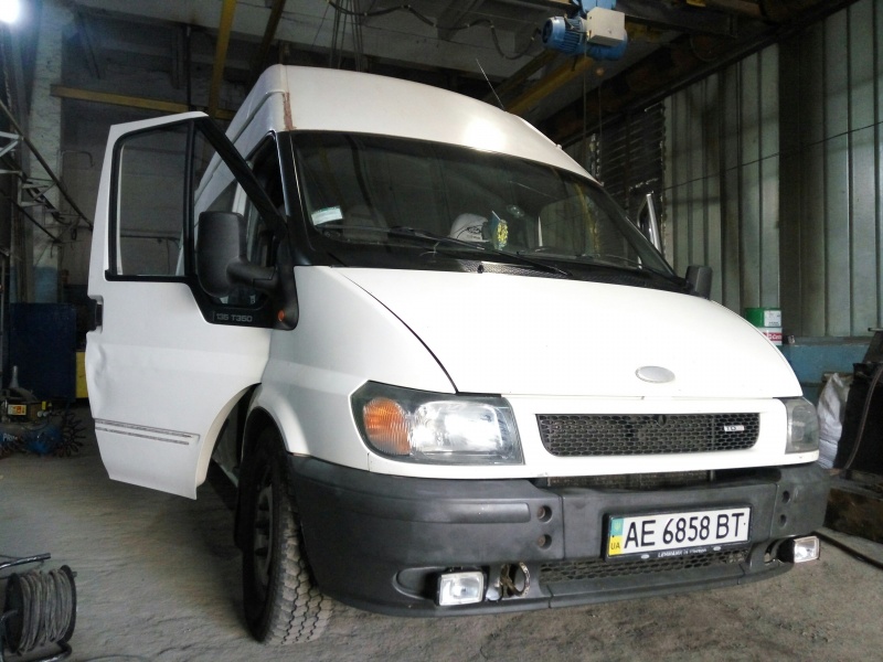 Ford Transit - цена, характеристики и фото, описание модели авто