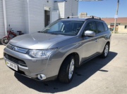 Mitsubishi Outlander 2.4 CVT 4WD 2014