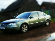 Volkswagen Passat 2.0 MT 2003