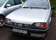 Opel Rekord 1983