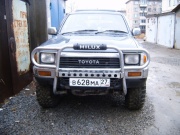 Toyota Hilux 2.4 D AT AWD 1990