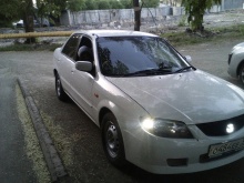 Mazda Familia 1.5 AT 2001