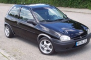 Opel Corsa 1.2i MT 1995