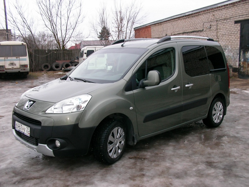 Peugeot partner 1.6 mt. Peugeot partner 1. Пежо партнер Tepee 2008г. Peugeot partner 1.6. Пежо партнер 2023.