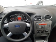 Ford Focus 1.6 MT 2009
