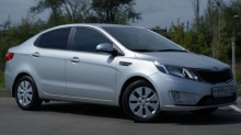 Kia Rio 1.6 MT 2013