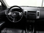 Mitsubishi Outlander 2.4 CVT 4WD 2010