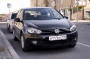 Volkswagen Golf 1.6 MT 2012